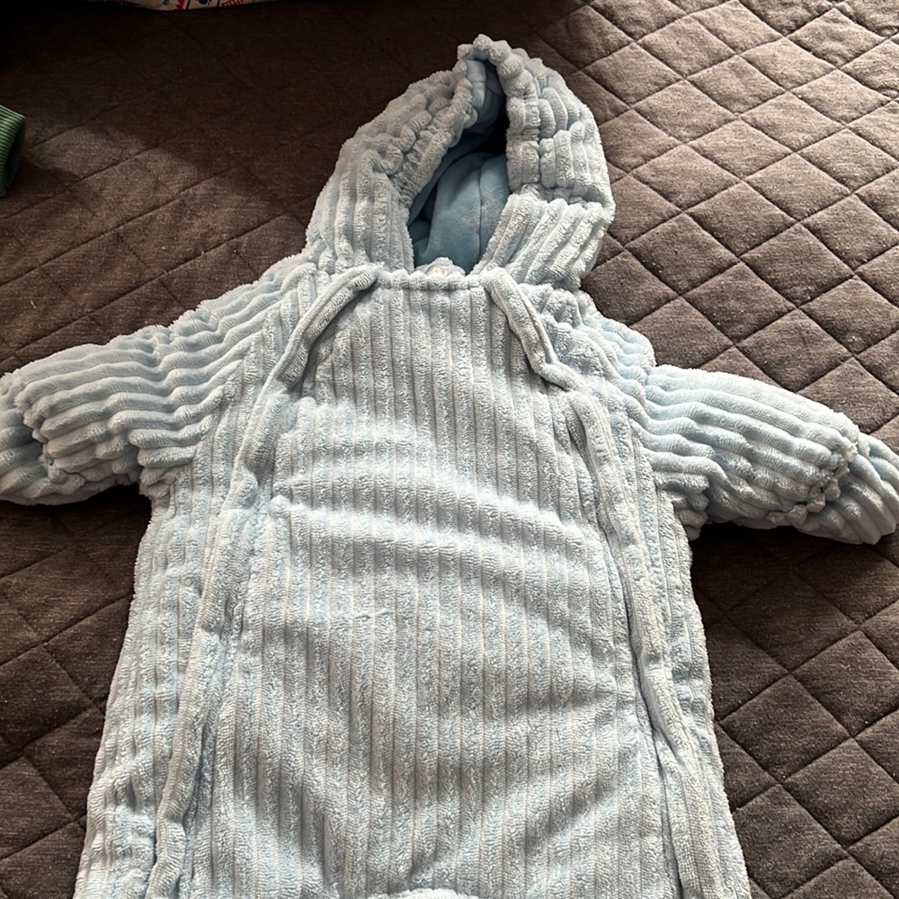 Baby Dove Baby Jumper (Car Seat Openings)